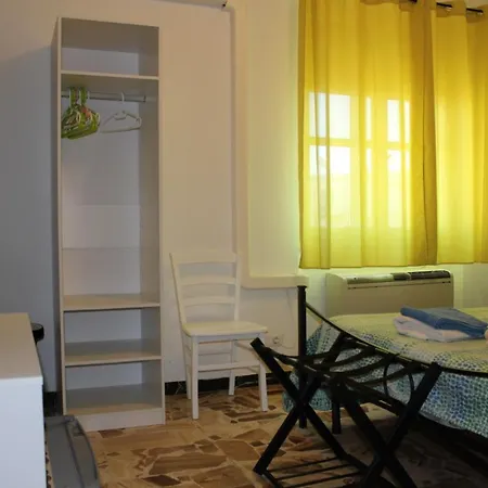 Budget Guest house *